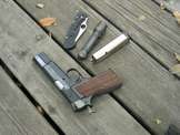 Browning Hi-Power customized by Ted Yost 
 - photo 16 