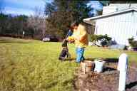 (The Farm, Thanksgiving 2001) Mom rewarding Dax