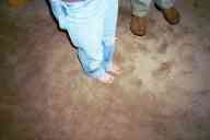 (Chez Zak, January 2003) Toes!