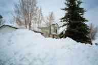 (March 2003 SNOWSTORM!) high snowbank